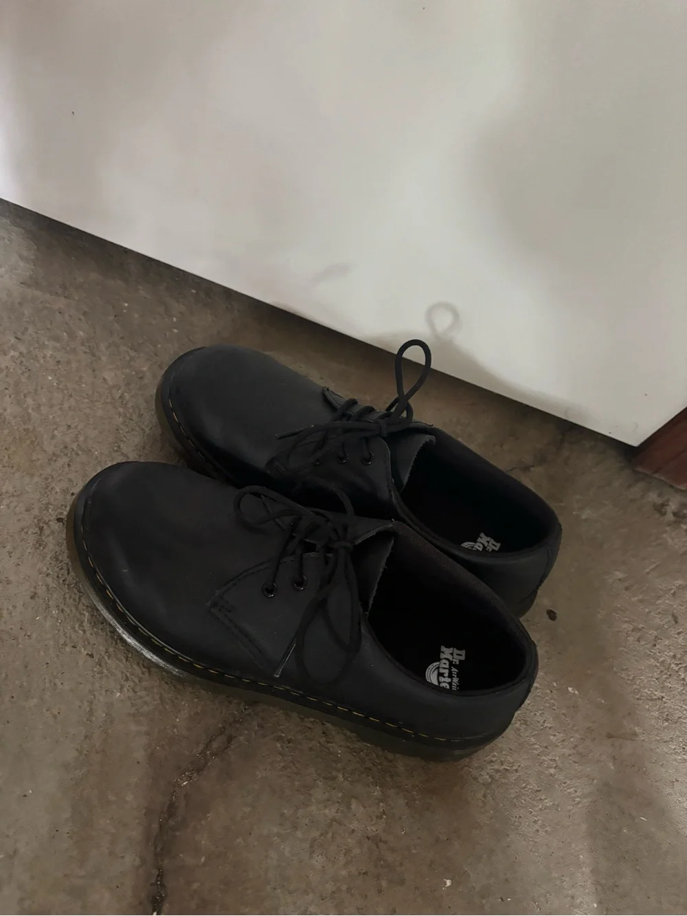 Dr. Martens classic black